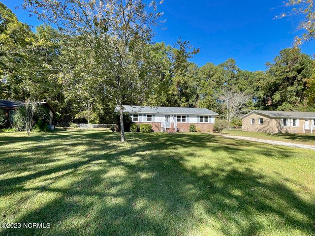 3804 Brandywine Drive, New Bern, NC 28562