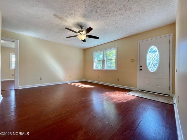 3804 Brandywine Drive, New Bern, NC 28562