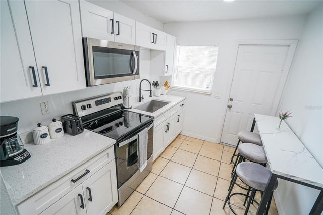 1361 29TH STREET S, St Petersburg, FL 33712