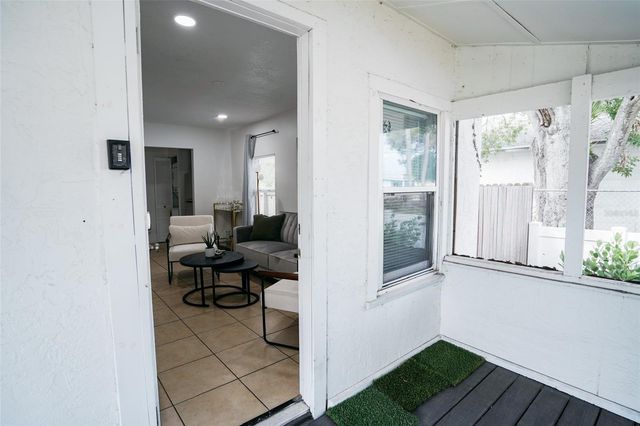 1361 29TH STREET S, St Petersburg, FL 33712