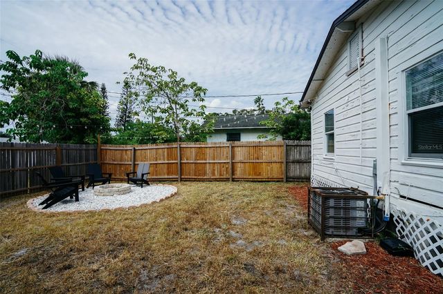 1361 29TH STREET S, St Petersburg, FL 33712