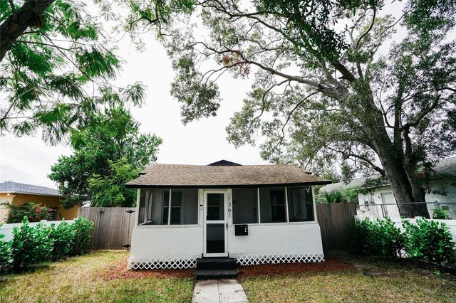 1361 29TH STREET S, St Petersburg, FL 33712