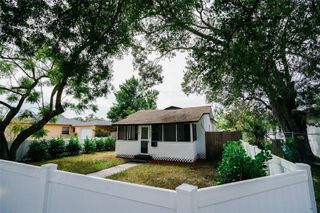 1361 29TH STREET S, St Petersburg, FL 33712