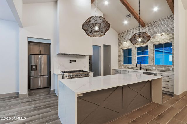 1635 Eclipse Road, Las Cruces, NM 88012