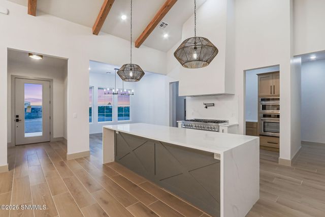 1635 Eclipse Road, Las Cruces, NM 88012