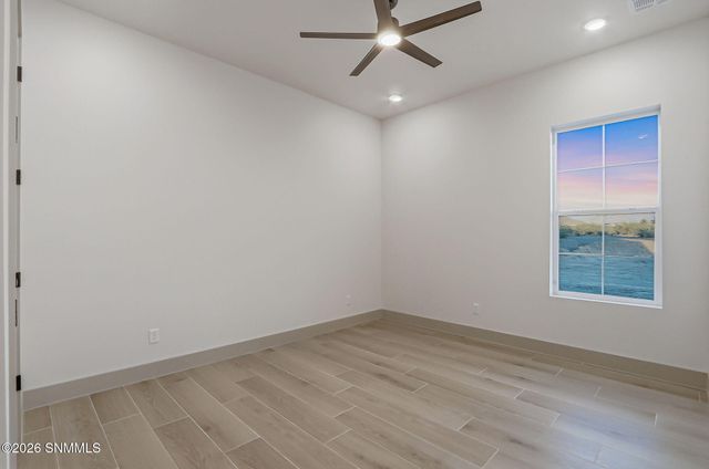 1635 Eclipse Road, Las Cruces, NM 88012