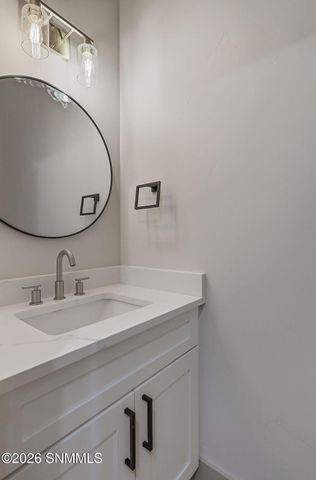 1635 Eclipse Road, Las Cruces, NM 88012