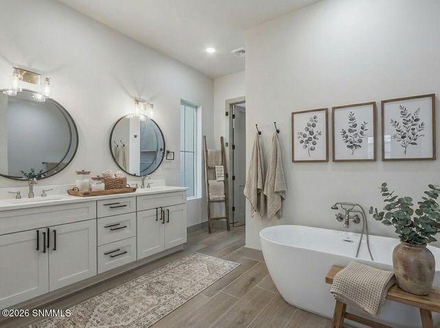 1635 Eclipse Road, Las Cruces, NM 88012