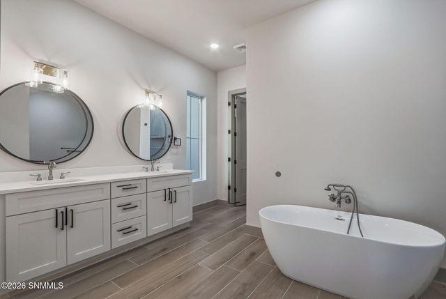 1635 Eclipse Road, Las Cruces, NM 88012