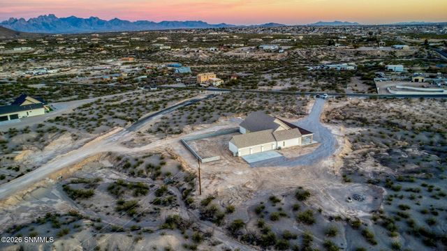 1635 Eclipse Road, Las Cruces, NM 88012