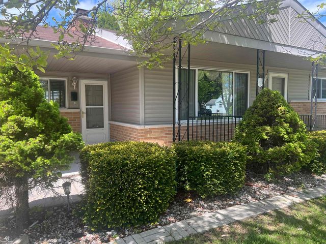24099 Pingree Avenue, Warren, MI 48089