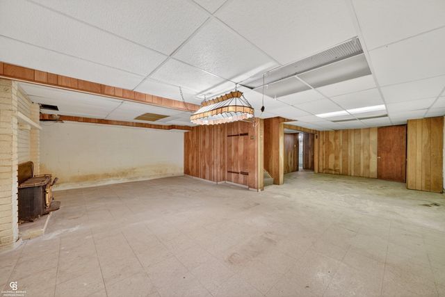 24099 Pingree Avenue, Warren, MI 48089