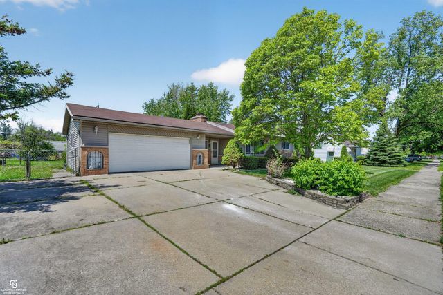24099 Pingree Avenue, Warren, MI 48089