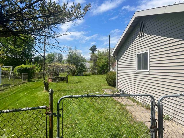 24099 Pingree Avenue, Warren, MI 48089