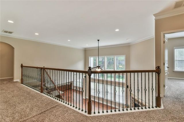 580 La Perla Drive, Sugar Hill, GA 30518