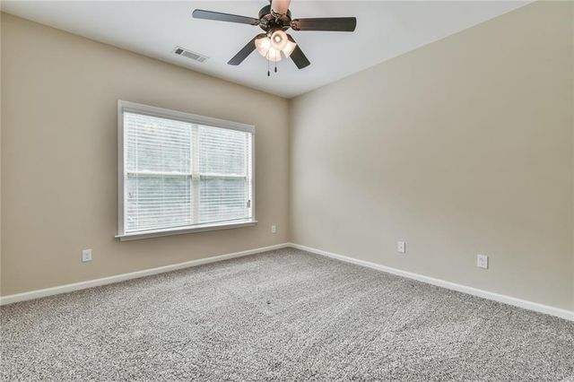 580 La Perla Drive, Sugar Hill, GA 30518