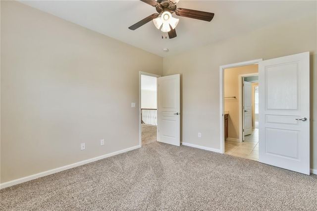 580 La Perla Drive, Sugar Hill, GA 30518
