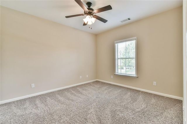 580 La Perla Drive, Sugar Hill, GA 30518