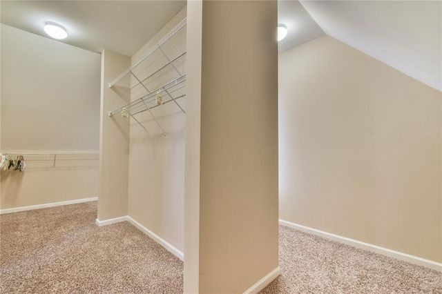 580 La Perla Drive, Sugar Hill, GA 30518