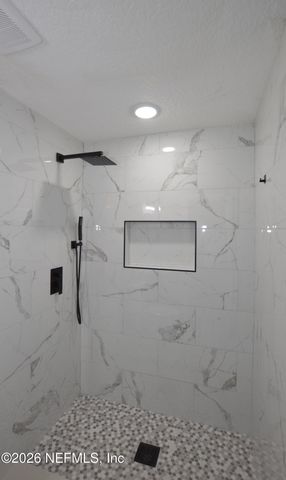 311 CHESTNUT Drive, Jacksonville, FL 32208