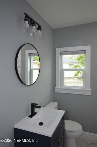 311 CHESTNUT Drive, Jacksonville, FL 32208