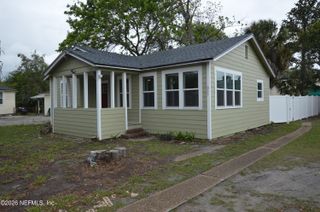 311 CHESTNUT Drive, Jacksonville, FL 32208