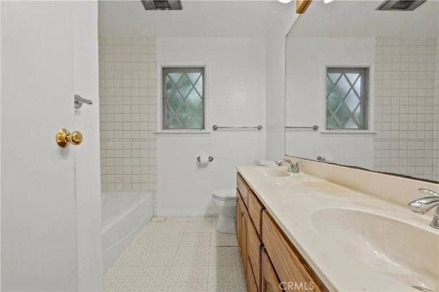 23050 Mobile Street, West Hills, CA 91307