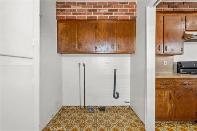 23050 Mobile Street, West Hills, CA 91307