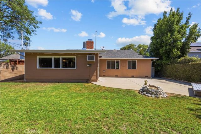 23050 Mobile Street, West Hills, CA 91307