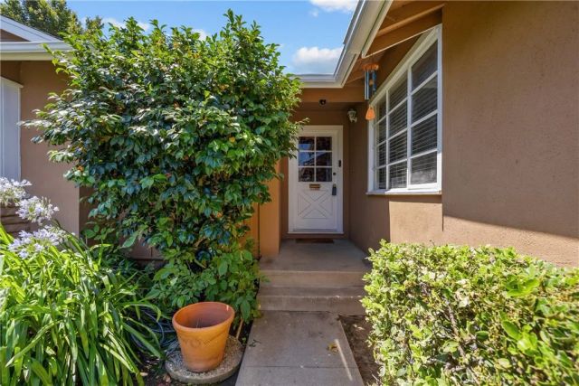 23050 Mobile Street, West Hills, CA 91307