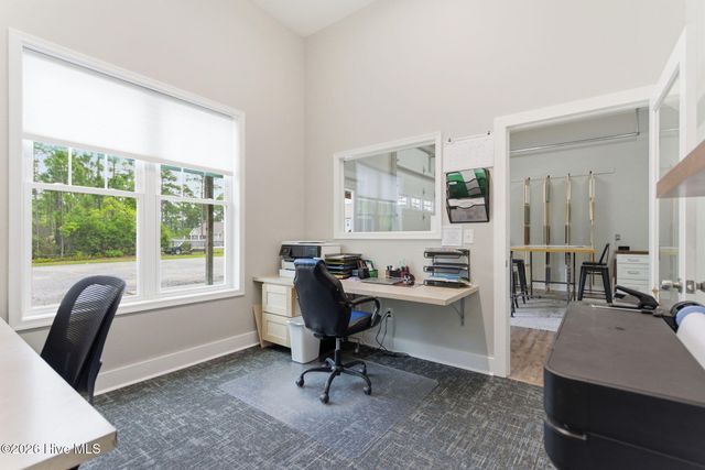 2463 Hoover Road, Hampstead, NC 28443