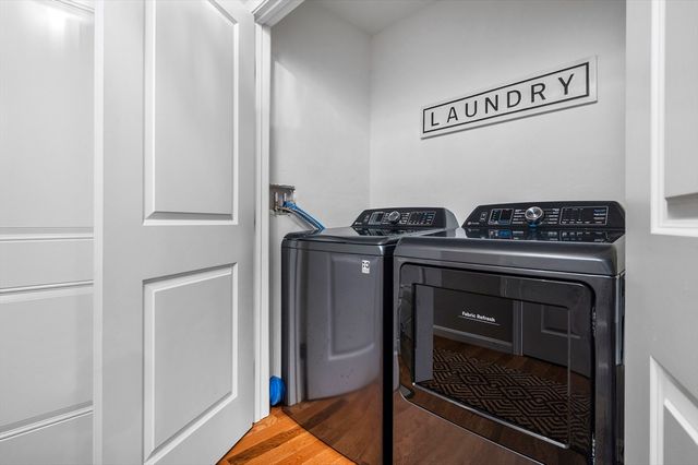 16 Farnum St, Uxbridge, MA 01569