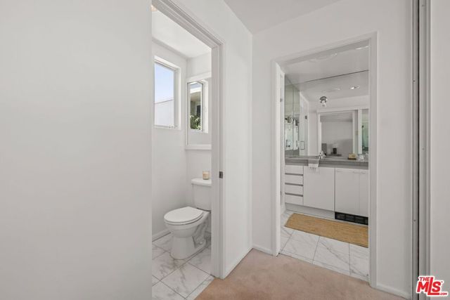 6 Voyage Street 204, Marina Del Rey, CA 90292