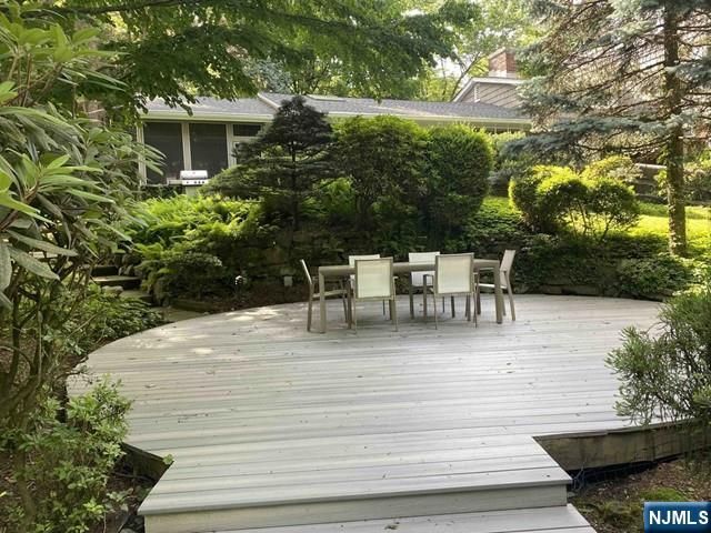 3 Lambs Lane, Cresskill, NJ 07626