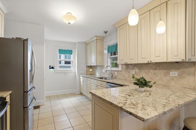 1416 Inglis Avenue, Columbus, OH 43212