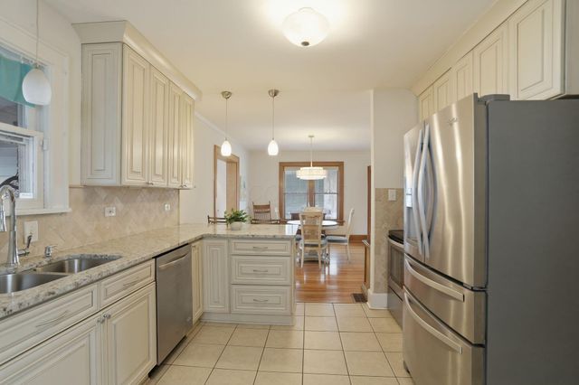 1416 Inglis Avenue, Columbus, OH 43212