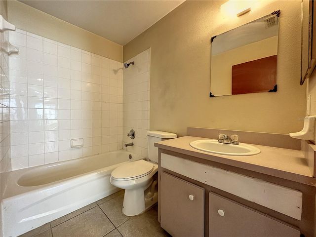 606 CLAUDE HOLMES SR AVENUE, Haines City, FL 33844