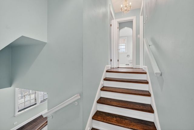 10950 S Homan Avenue, Chicago, IL 60655