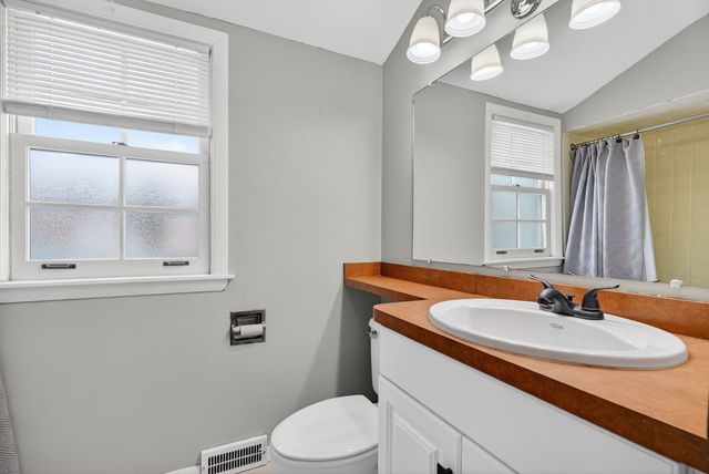 10950 S Homan Avenue, Chicago, IL 60655