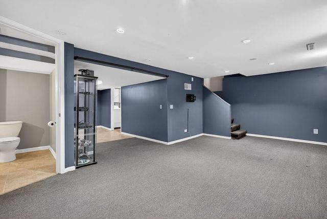 10950 S Homan Avenue, Chicago, IL 60655