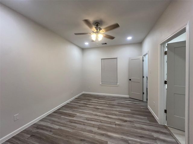 817 Center Street, Richmond, TX 77469