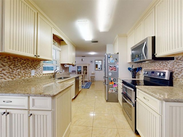 4605 SAXON DRIVE, New Smyrna Beach, FL 32169