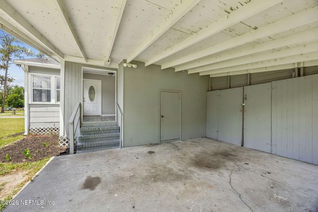 173 W MCIVER Avenue, Macclenny, FL 32063