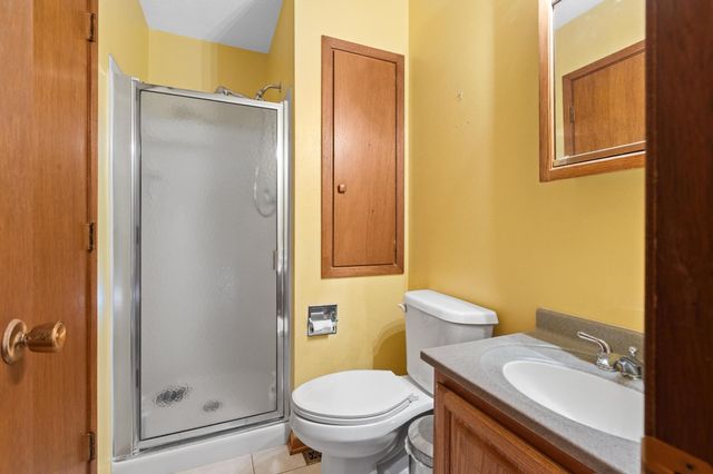 1614 W Jackson Street, Knoxville, IA 50138