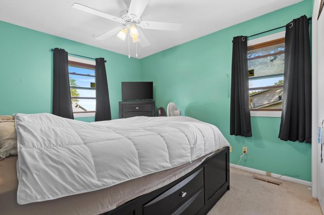 1614 W Jackson Street, Knoxville, IA 50138