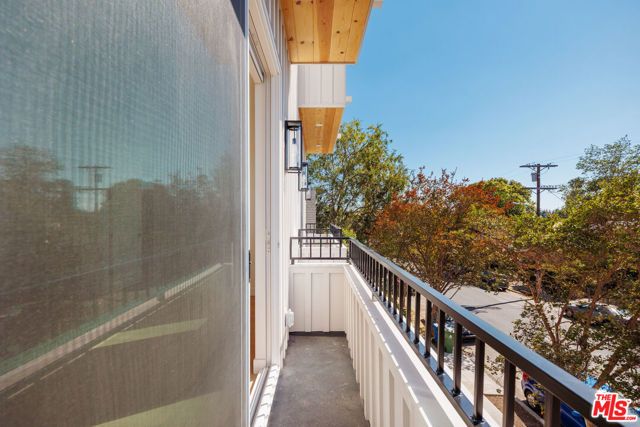 1334 Mohawk Street, Los Angeles, CA 90026