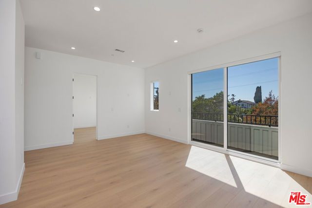 1334 Mohawk Street, Los Angeles, CA 90026