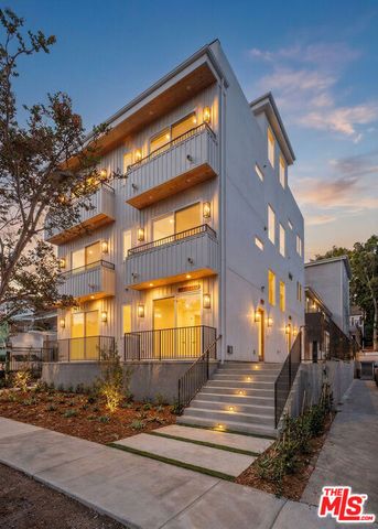 1334 Mohawk Street, Los Angeles, CA 90026