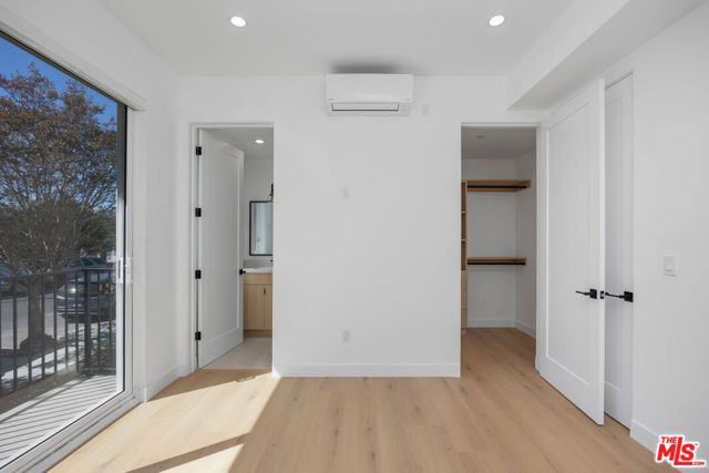 1334 Mohawk Street, Los Angeles, CA 90026