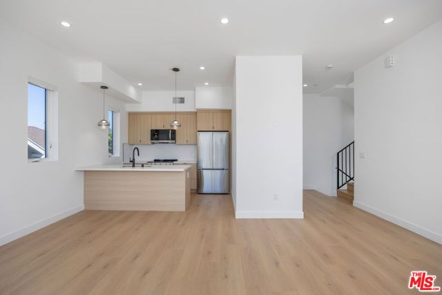 1334 Mohawk Street, Los Angeles, CA 90026